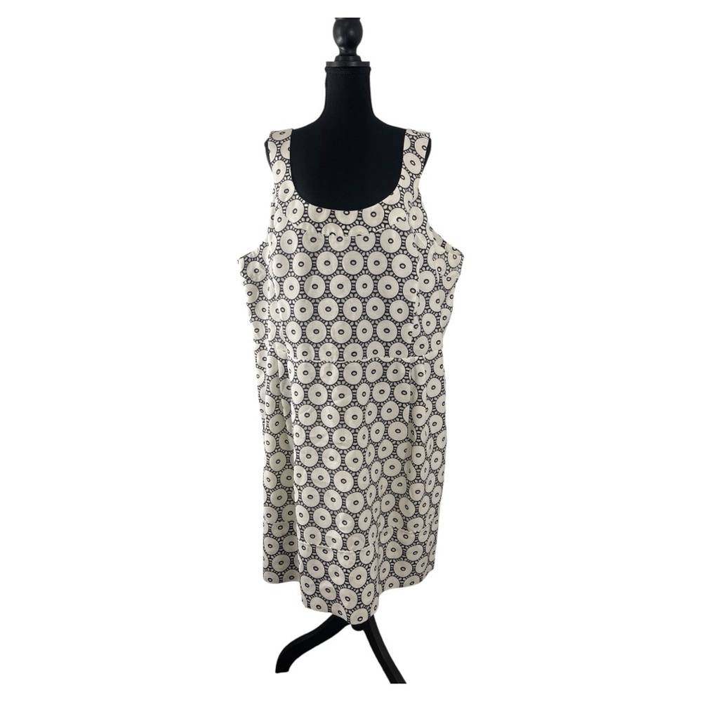 Isabel Toledo Black and White Circular Midi Dress